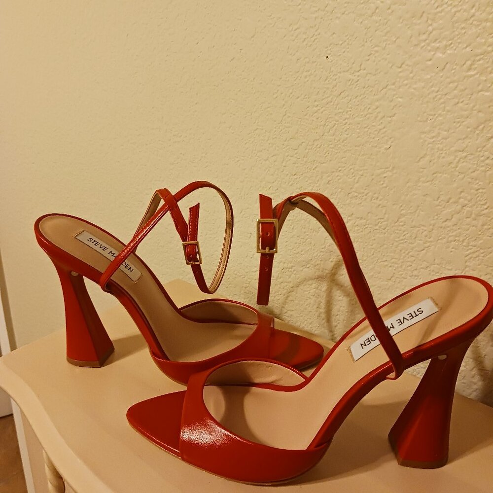 Steve Madden Women's Beki Sandals